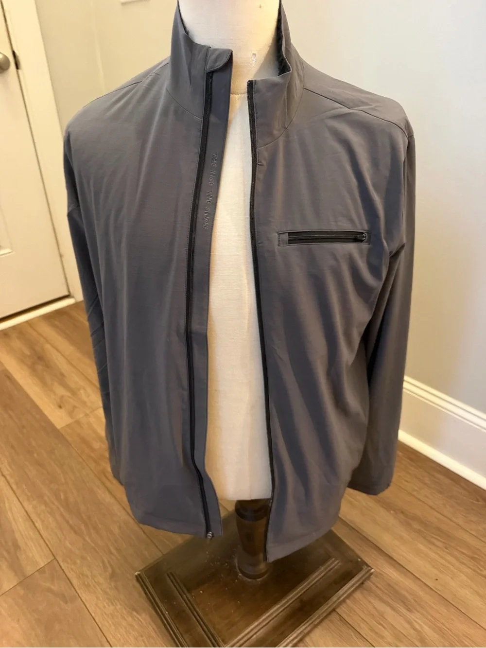 Vuori Palomar Insulated Jacket - Size Large